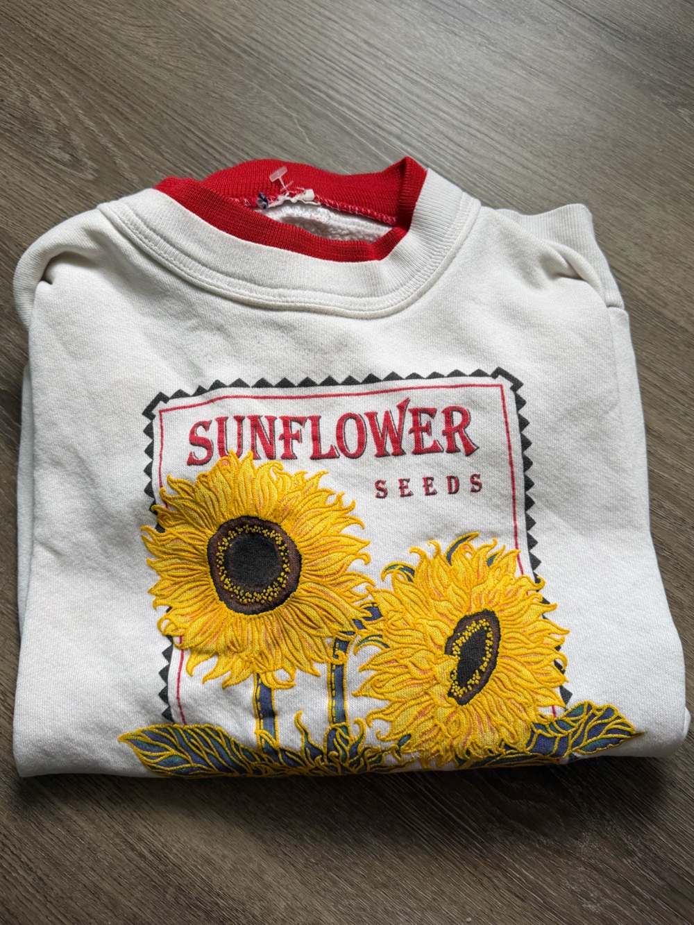 Vintage sunflower graphic sweatshirt